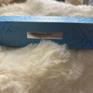 *FINAL PRICE* Revolution Hydra Fixx Setting Mist